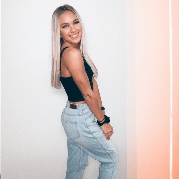 Meet your Posher, Emma - Picture 1 of 1